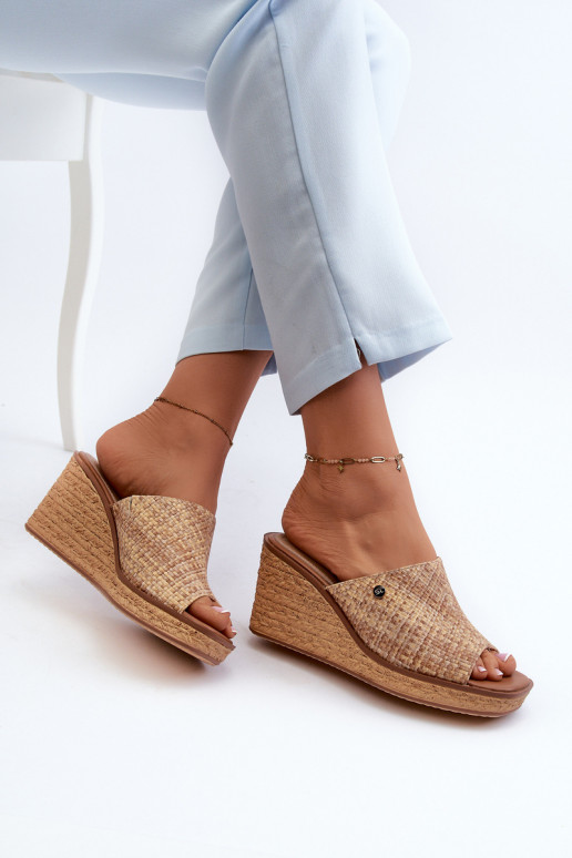 naiste plätud  Sergio Leone KL213 beeži värvi