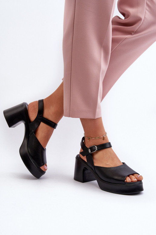 Naistesandaalid    kõrge jämeda kontsaga Vinceza 66627 mustad