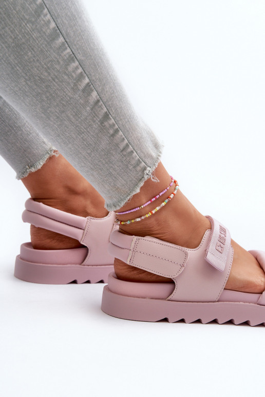 Naistesandaalid platvormiga Big Star NN274753 Tumeroosad värvi