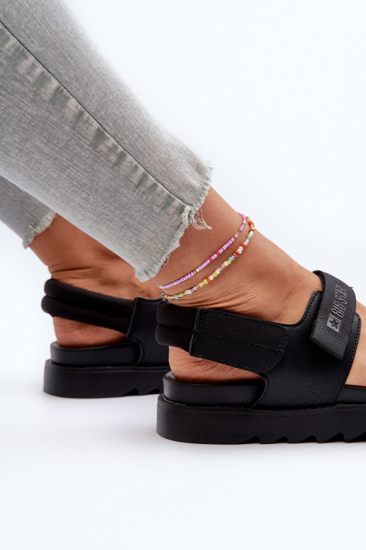 Naistesandaalid platvormiga Big Star NN274750 mustad