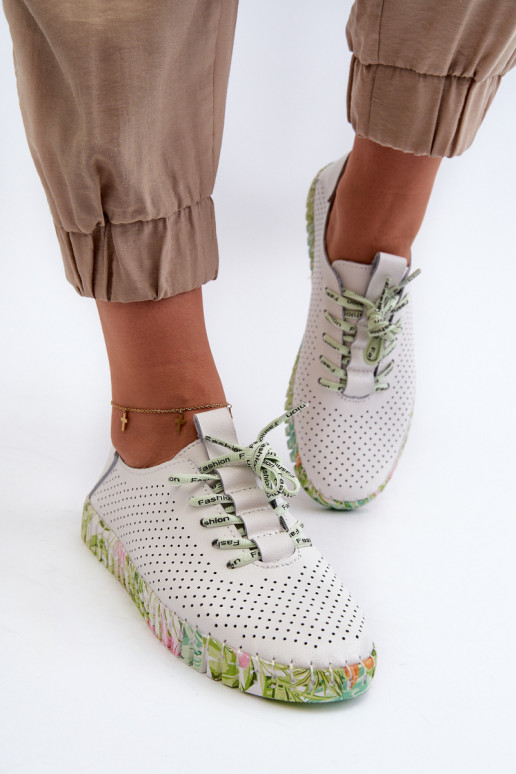 Sznurowe jalatsid    valget värvi Farnalea Sznurowe jalatsid    valget värvi Farnalea