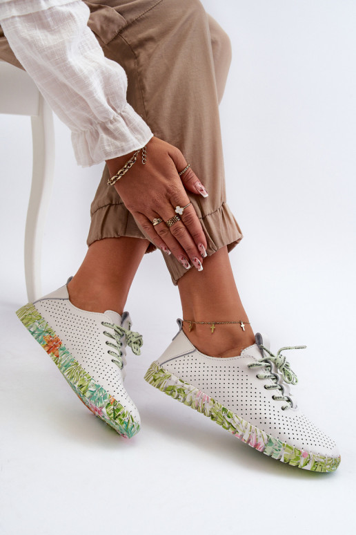 Sznurowe jalatsid    valget värvi Farnalea Sznurowe jalatsid    valget värvi Farnalea