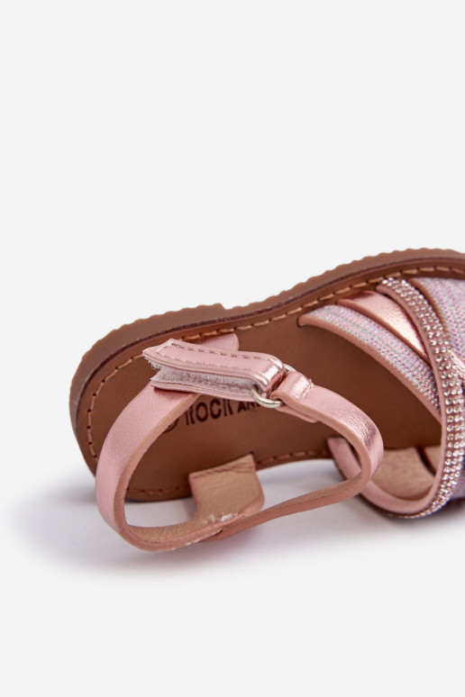 läikiv Laste sandaalid krõpsudega kinnitatav Tumeroosad värvi Delphina läikiv Laste sandaalid krõpsudega kinnitatav Tumeroosad värvi Delphina