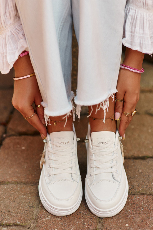 vabaaja jalanõud spordijalatsid   platvormiga kaunistustega valget värvi Vinceza 13613 vabaaja jalanõud spordijalatsid   platvormiga kaunistustega valget värvi Vinceza 13613