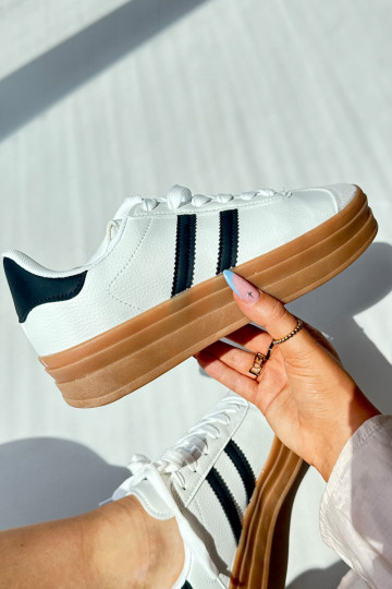 Sneakers tüüpi jalanõud Naiselik platvormiga valget värvi Egelia 2