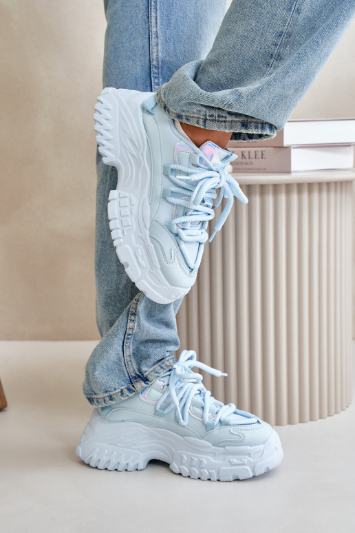 Sneakers tüüpi jalanõud Pealiste omad Sellel onssiivsel tallal Sinist värvi Nevela Sneakers tüüpi jalanõud Pealiste omad Sellel onssiivsel tallal Sinist värvi Nevela