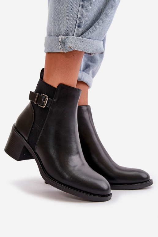 Pealiste poolsaapad voodriga kõrge jämeda kontsaga neetide ja pandlaga msuud Nevillira