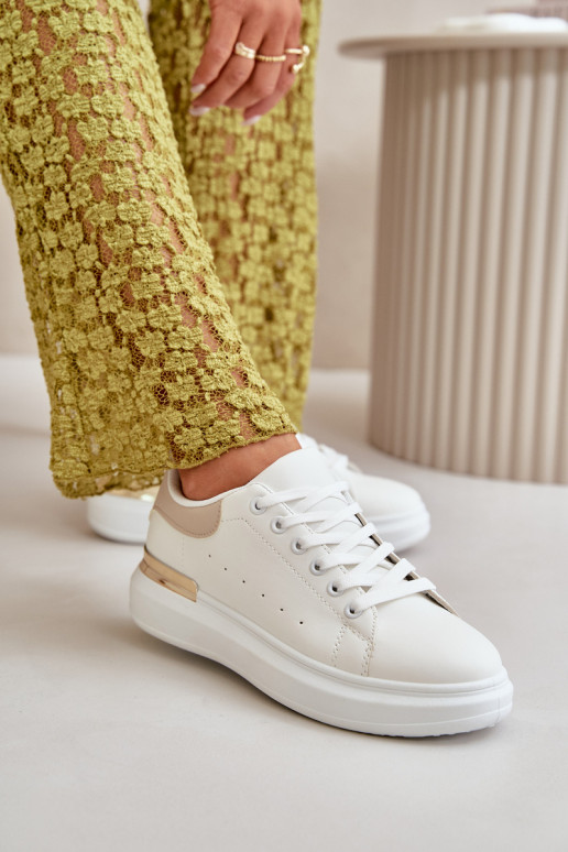 Sellel ondal naiste saapad platvormiga eko-nahast Valget-beeži värvi Nevelena