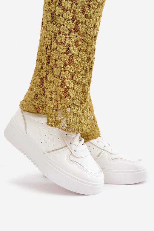 Sneakers tüüpi jalanõud Pealiste omad platvormiga Koos Ornate Paeladm valget värvi Mistra