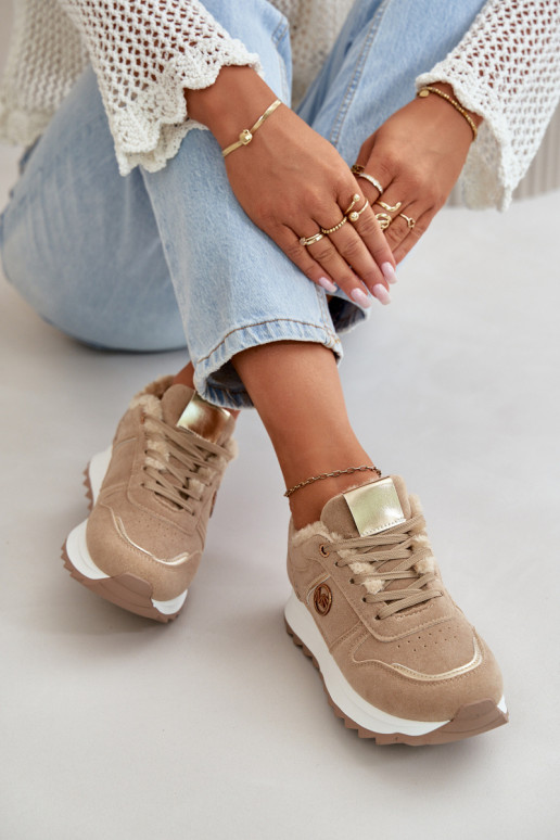 spordijalatsid Pealiste omad voodriga karusnahaga platvormiga Khakivärvi Lerisas spordijalatsid Pealiste omad voodriga karusnahaga platvormiga Khakivärvi Lerisas