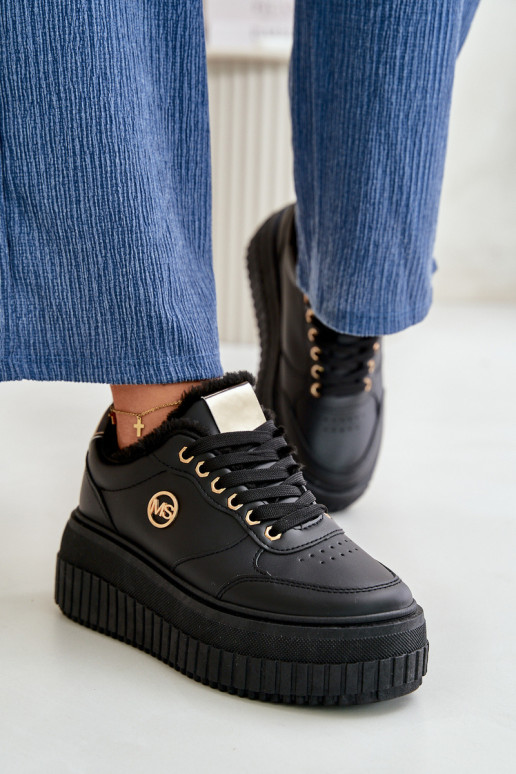 Sneakers tüüpi jalanõud spordijalatsid Pealiste omad voodriga Sellel onssiivsel tallal msuud Ardiela Sneakers tüüpi jalanõud spordijalatsid Pealiste omad voodriga Sellel onssiivsel tallal msuud Ardiela