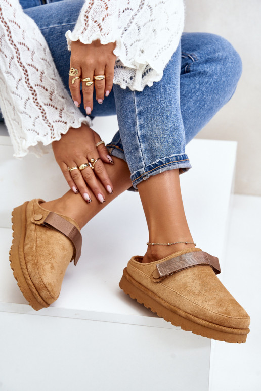 Pealiste omad Sussid voodriga karusnahaga platvormiga pruunid värvi Azida