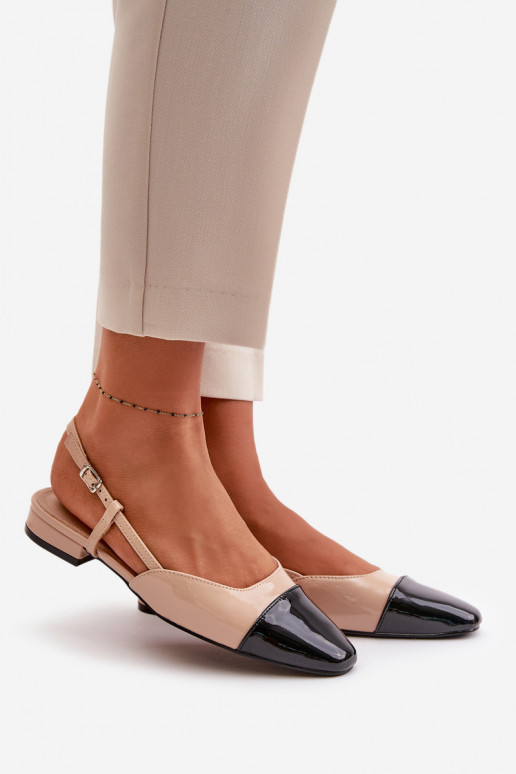 Lakkbaleriinad Sellel ondala kontsaga Terava ninaga jalatsid beeži värvi Kairael