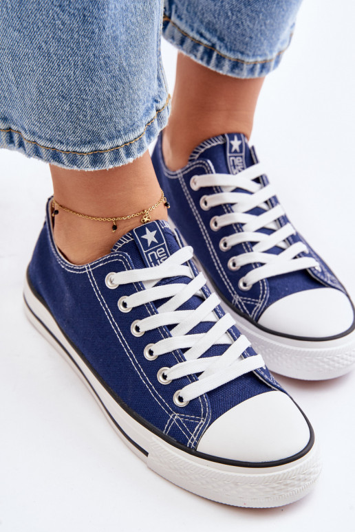 Pealiste omad Klassikalise mudeli vabaaja jalanõud tumesinist värvi Ecoma Pealiste omad Klassikalise mudeli vabaaja jalanõud tumesinist värvi Ecoma