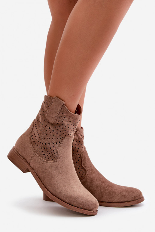 Naiste avanenud kontsad laia kontsaga...