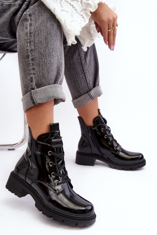 Naiste lakk efektiga lukuga kontsad... Naiste lakk efektiga lukuga kontsad...