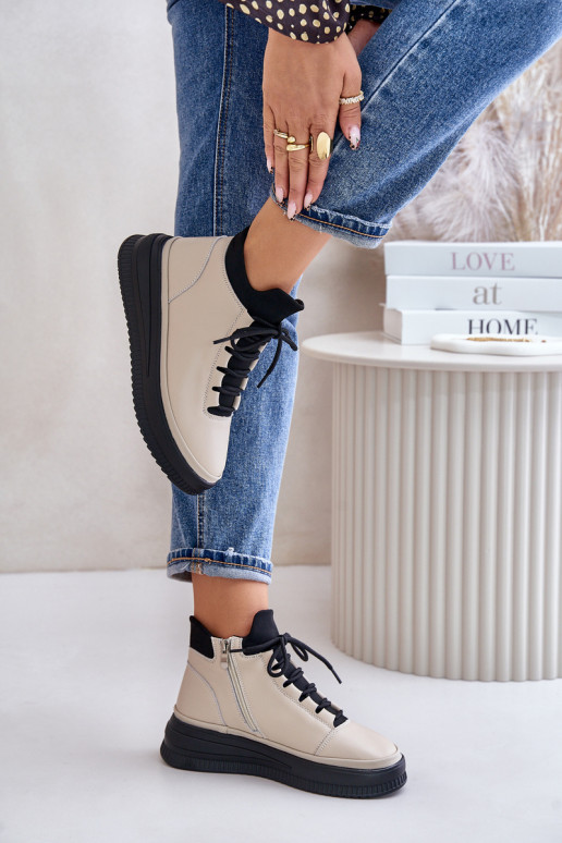 Lihtne Nahk spordijalatsid... Lihtne Nahk spordijalatsid...