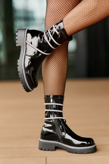 Laque Pealiste poolsaapad Kaunistusega msuud Kikizelle