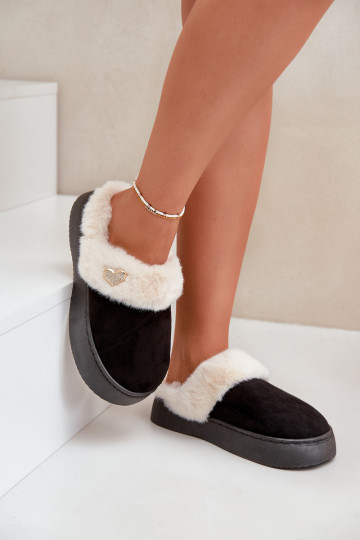 Plätud Pealiste omad karusnahaga I Ozdobnym Heartsm msuud Otielo