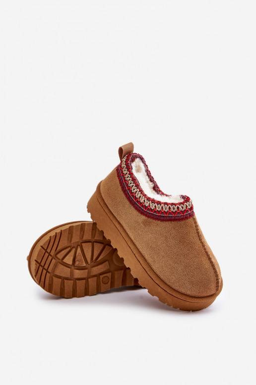 Laste lumesaapad platvormiga, soojustatud ja karusnahaga seestpoolt pruuni värvi Vilabria Laste lumesaapad platvormiga, soojustatud ja karusnahaga seestpoolt pruuni värvi Vilabria