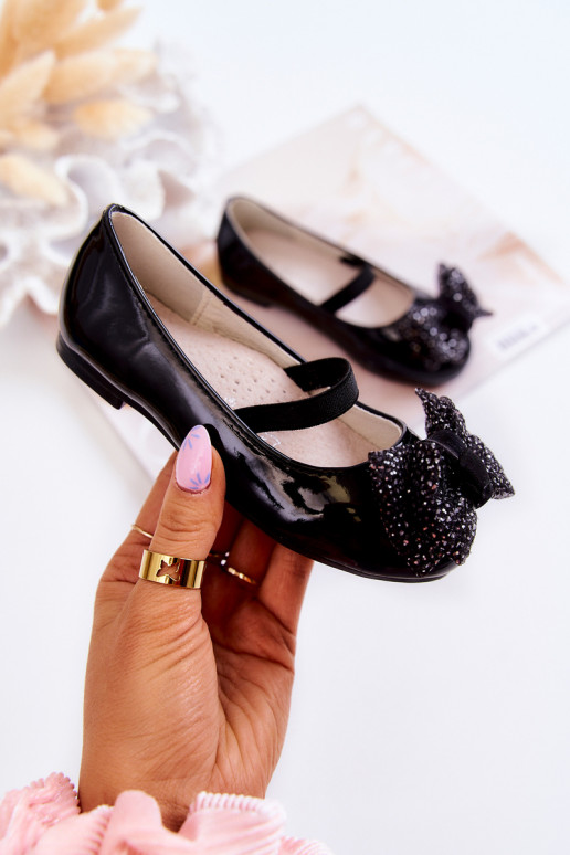 Naiste kingad lipsudega mustad Zolly