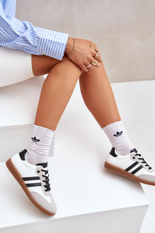 madalad tennised Spordijalatsid Pealiste omad Valget-msuud Loredis