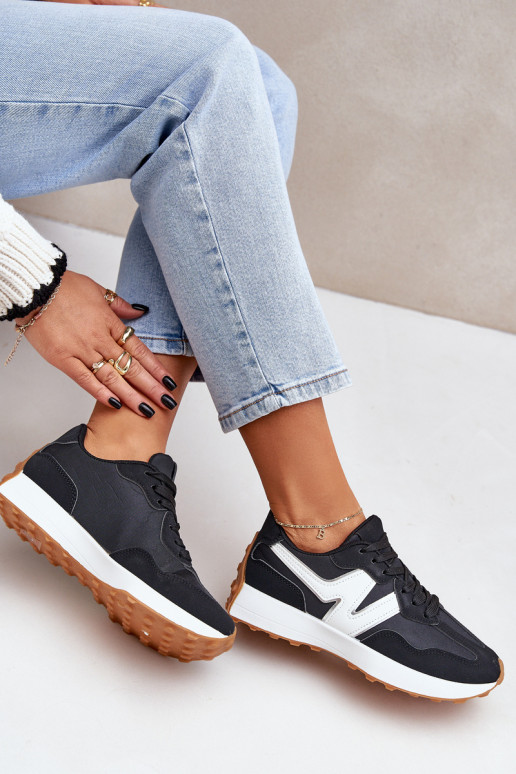 spordijalatsid Sneakers tüüpi jalanõud Pealiste omad msuud Britma spordijalatsid Sneakers tüüpi jalanõud Pealiste omad msuud Britma