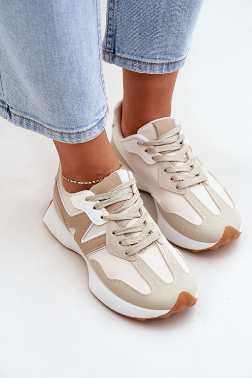 spordijalatsid Sneakers tüüpi jalanõud Pealiste omad beeži värvi Britma spordijalatsid Sneakers tüüpi jalanõud Pealiste omad beeži värvi Britma
