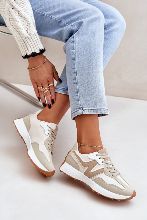 spordijalatsid Sneakers tüüpi jalanõud Pealiste omad beeži värvi Britma spordijalatsid Sneakers tüüpi jalanõud Pealiste omad beeži värvi Britma