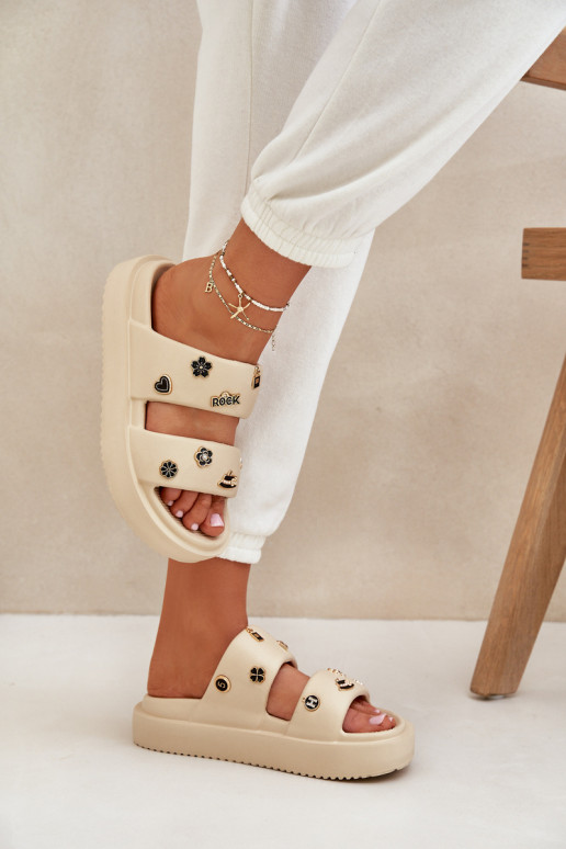 Kerged rannaplätud naiste plätud Z Przypinkami beeži värvi Ravanala