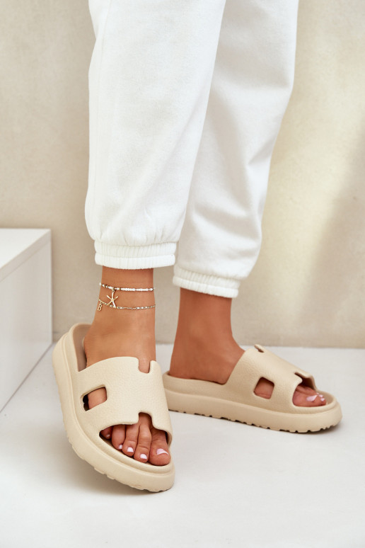 Kerged rannaplätud Plätud Väljalõigetega beeži värvi Neladith