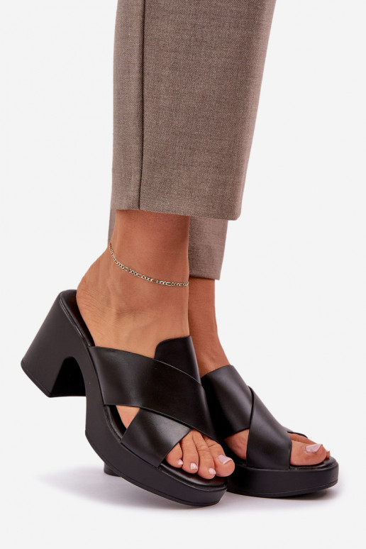 Kerged lehvidega kõrge jämeda kontsaga eko-nahast msuud Kacaria