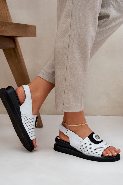 Pealistesandaalid platvormiga Hõbedat värvi Isnnoria