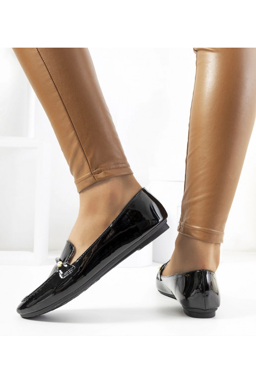 Mustad lakkpüksid Poppy