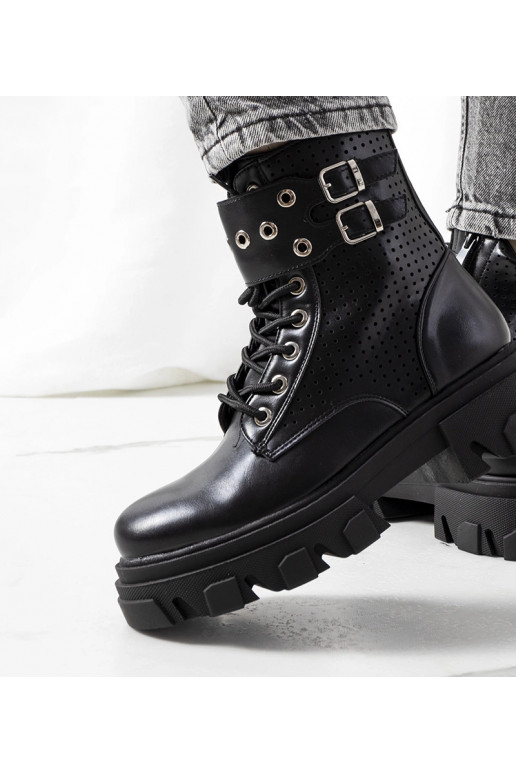 Mustad poolsaapad Rubeo trapetsist...