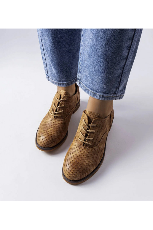 Pruunid perforeeritud Kairaouani kingad