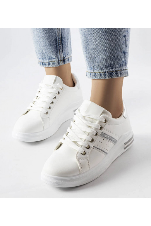 Valged Lanoie platvormiga tossud