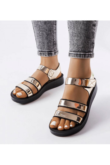 Brices Gold Patent sandaalid