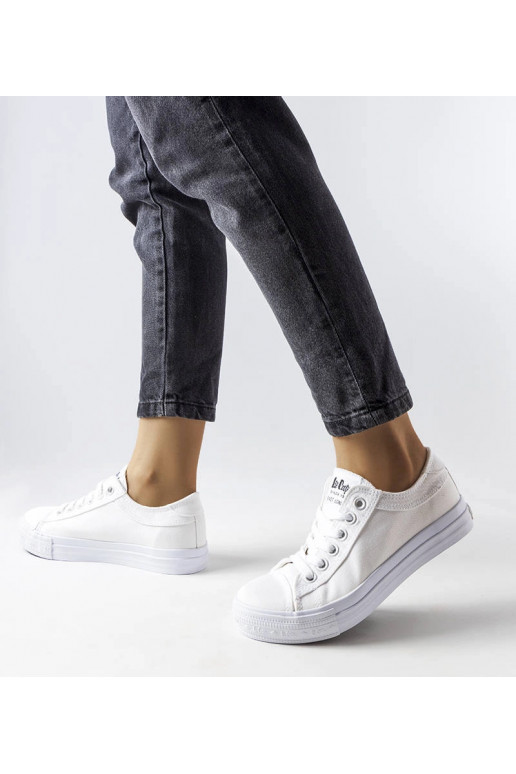 Lee Cooperi valged tossud...