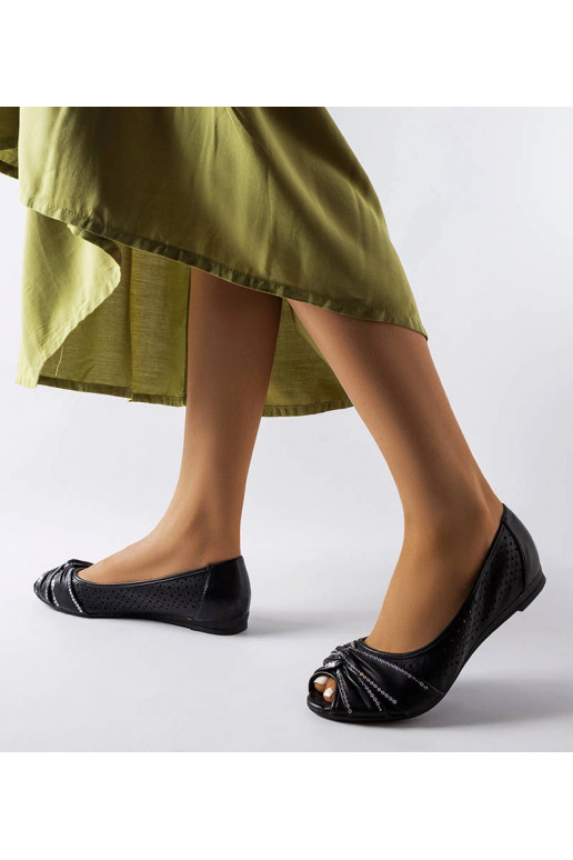 Mustad ažuursed litritega...