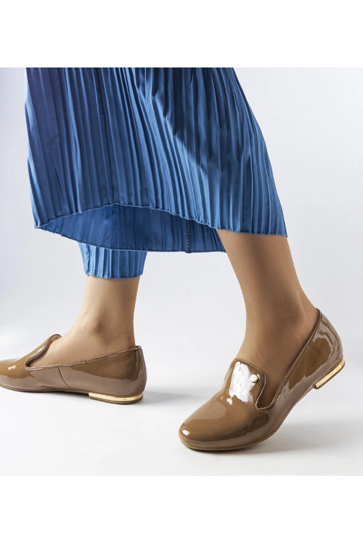 Pruunid lakknahast Lang kingad