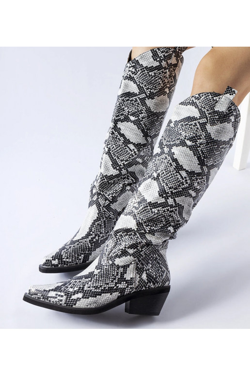 Chapin musta ja valge Snake Print... Chapin musta ja valge Snake Print...