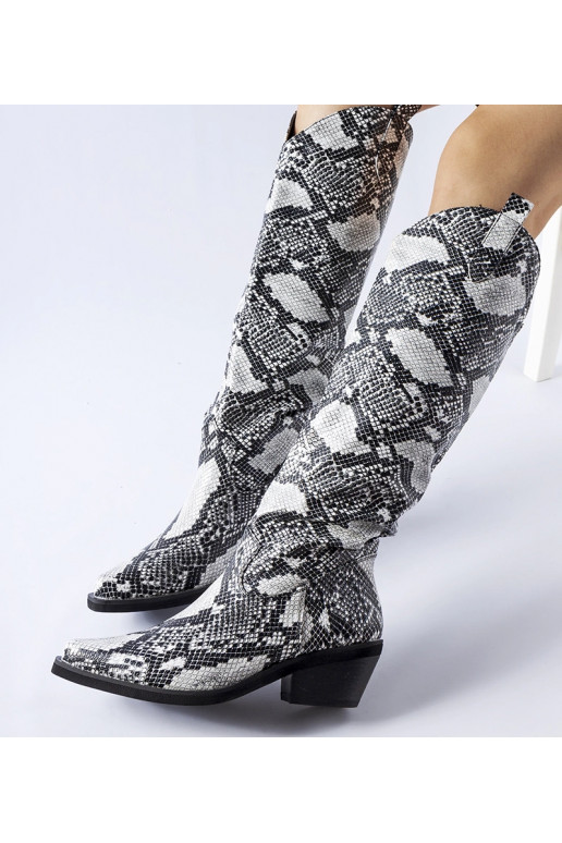 Chapin musta ja valge Snake Print... Chapin musta ja valge Snake Print...