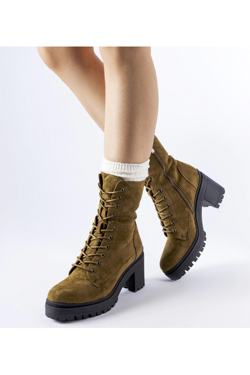 Rohelised isoleeritud poolsaapad...