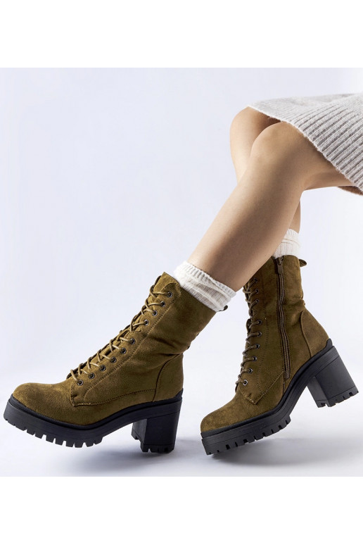 Rohelised isoleeritud poolsaapad...