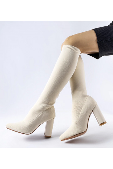 Beežid Conway kontsaga...