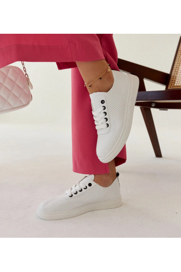 Valged ökonahast tossud...