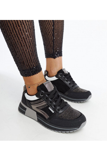 Mustad platvormtossud... 2