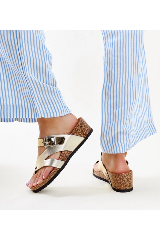 Donata kullast metallist kiilu sandaalid