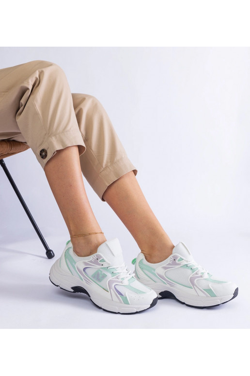 Valged ja rohelised naiste...